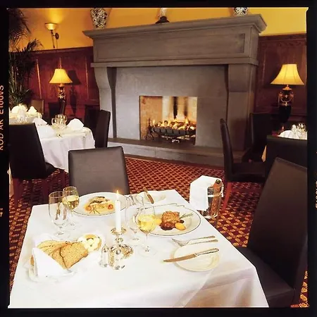 Otel Roganstown & Country Club 4*