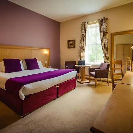 Roganstown & Country Club 4*