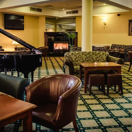 Roganstown & Country Club 4*