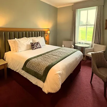 Отель Roganstown & Country Club