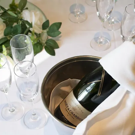 Hotel Roganstown & Country Club 4*