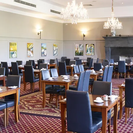 Roganstown & Country Club 4* Сводз