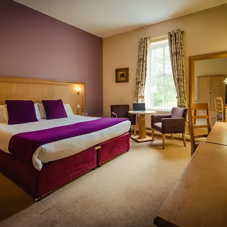 Roganstown & Country Club 4* Сводз