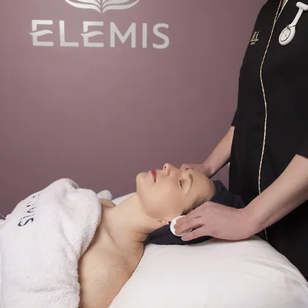 Hotel Roganstown & Country Club