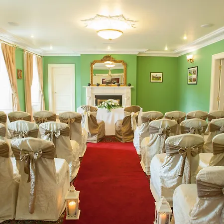 Szálloda Roganstown & Country Club