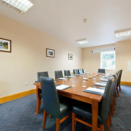 Отель Roganstown & Country Club Сводз