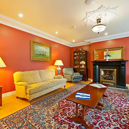 Roganstown & Country Club 4*