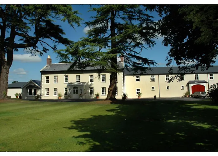 Hotel Roganstown & Country Club