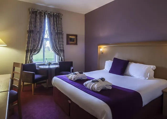 Hotel Roganstown & Country Club 4*