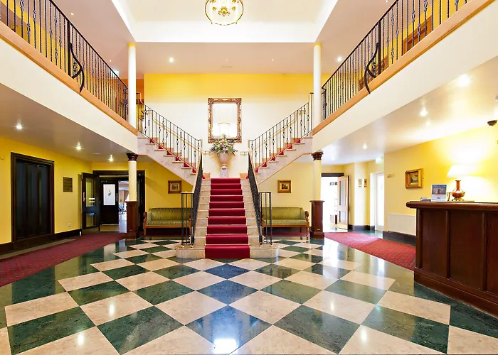 Hotel Roganstown & Country Club 4*